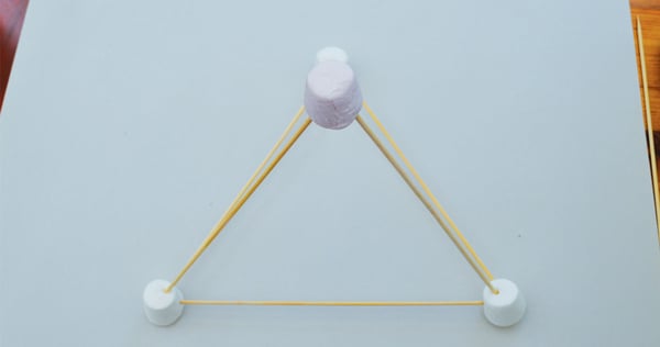 OKIDO Magazine Marshmallow catapult